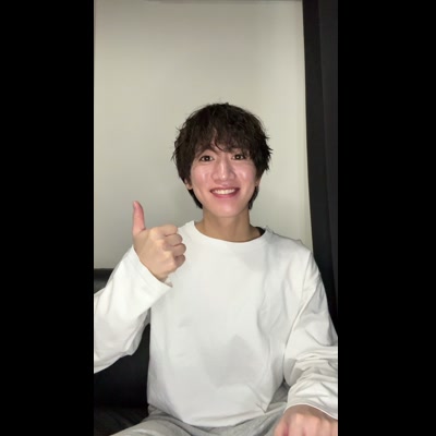 清潔感あふれる笑顔で好印象UP！男性向けスキンケア広告